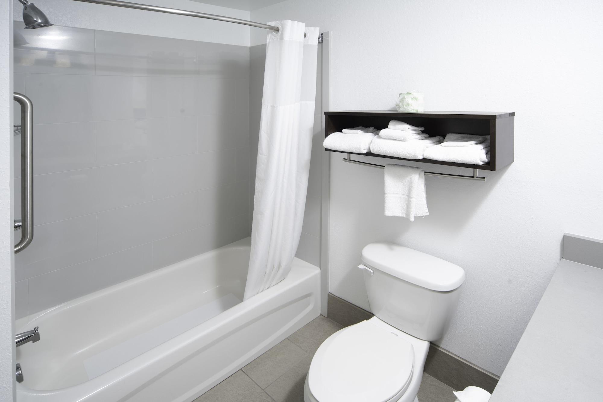 Country Inn & Suites By Radisson, Rocky Mount, Nc ภายนอก รูปภาพ